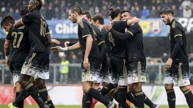 ''Juventus'' izcīna 12. uzvaru pēc kārtas
Foto: LaPresse/Scanpix