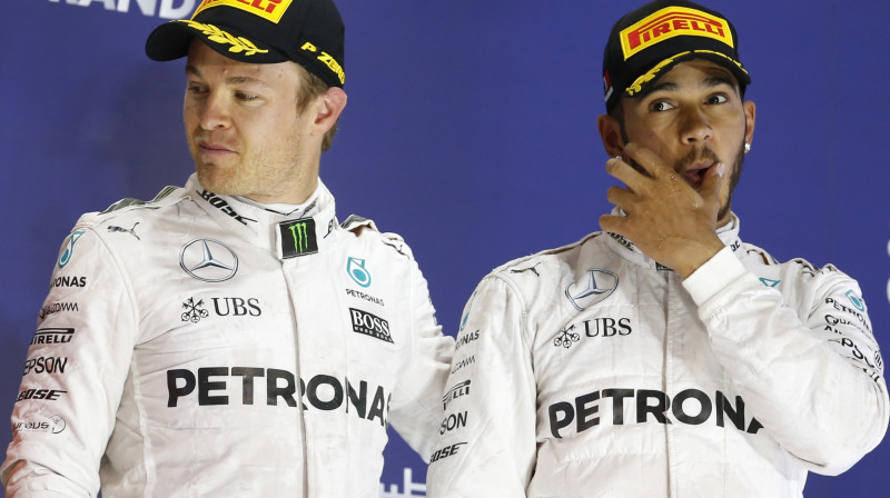 Niko Rosbergs un Lūiss Hamiltons
Foto: TT NYHETSBYRÅN/Scanpix