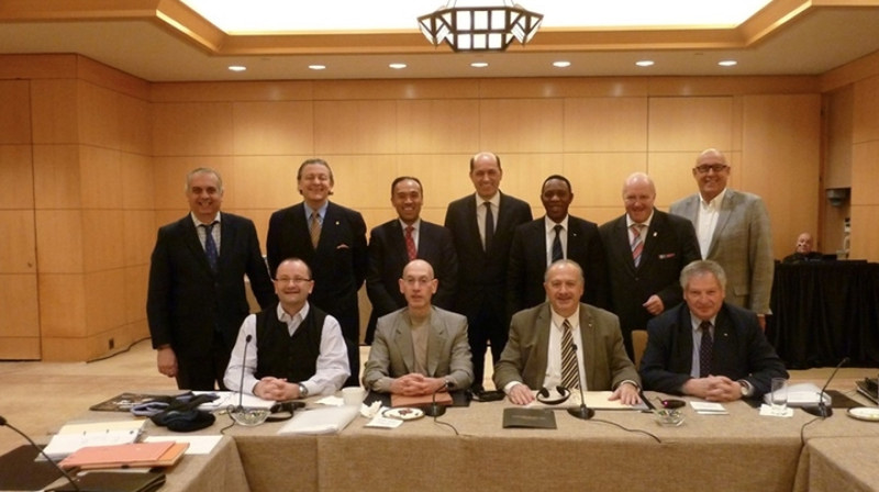 FIBA izpildkomiteja (FIBA Executive Committee) un NBA komisārs Adams Silvers
Foto: FIBA