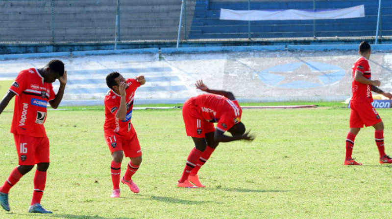 Bišu skartie futbolisti 
Foto: José Beltrán / eluniverso.com