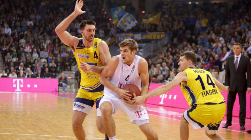 Ojārs Siliņš 
Foto: telekom-baskets-bonn.de