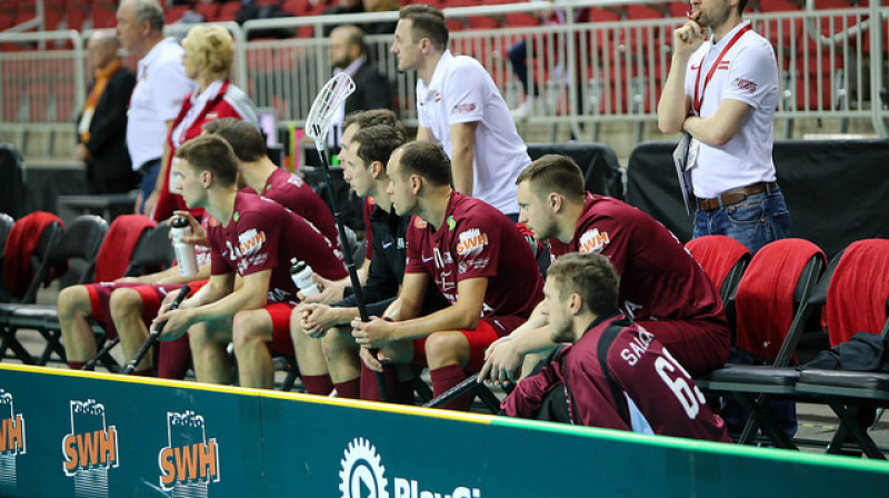 Latvijas izlasei turnīra turpinājumā nāksies cīnīties vien par 9.vietu
Foto: Ritvars Raits, IFF Floorball