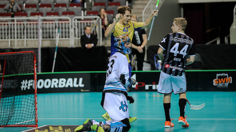 Zviedri pašlaik pārliecinoši soļo no uzvaras uz uzvaru
Foto: IFF Floorball