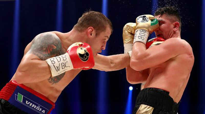 Mairis Briedis un Marko Huks
Foto: Alexey Sukachev / boxingscene.com