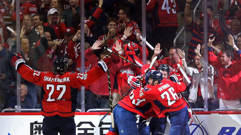 Vašingtonas "Capitals" priecājas par uzvaru pagarinājumā
Foto: USA Today Sports/Scanpix