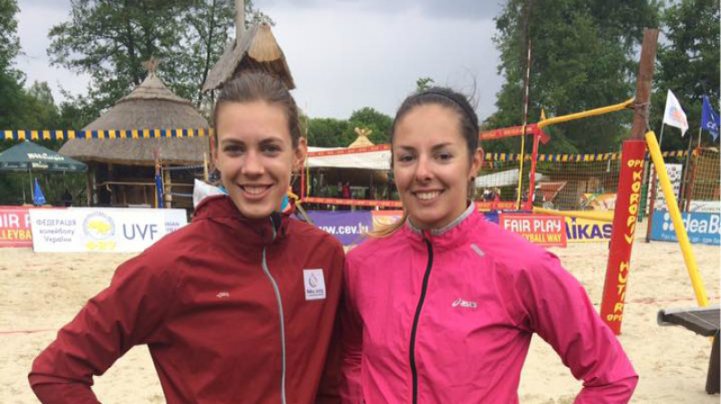 Latvijas pludmales volejbolistes Ukrainā
Foto: Tīna Graudiņa/Anastasija Kravčenoka beachvolleyball team Latvia