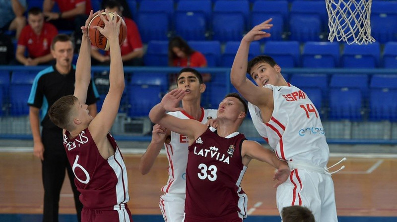 Roberts Bērziņš un Daniels Gersons
Foto: FIBA