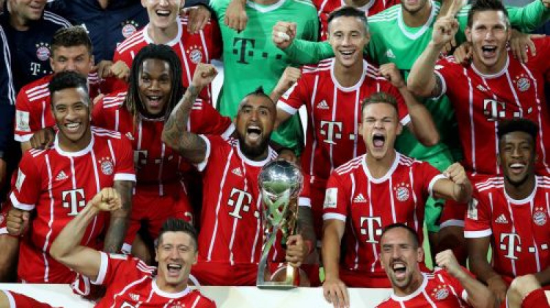 Minhenes "Bayern" sezonu sāka ar uzvaru Superkausā - vai līdzīgu skatu redzēsim arī pavasarī?
Foto: imago/Xinhua/Scanpix