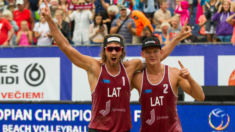 Aleksandrs Samoilovs un Jānis Šmēdiņš Eiropas čempionātā Jūrmalā
Foto: Vadims Morozovs, Latvijas Volejbola fed.