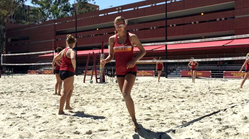 Tīna Graudiņa trenējas Losandželosā
Foto: USC Beach Volleyball