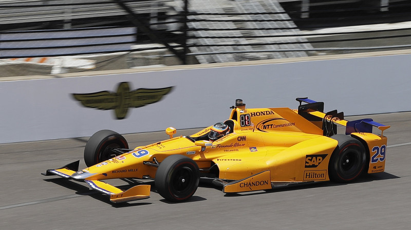 Fernando Alonso "Indy 500" sacīkstēs
Foto: AP/Scanpix