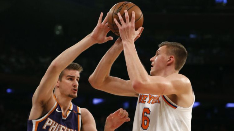 Kristaps Porziņģis pret Draganu Benderu
Foto: USA Today Sports/Scanpix