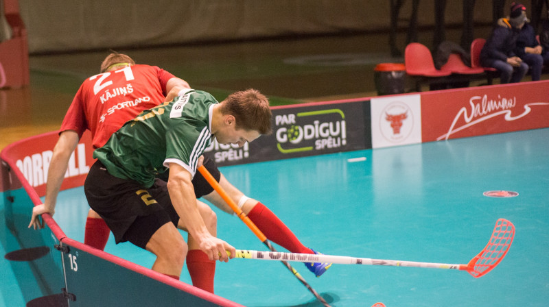 Artim Raitumam un "Talsu NSS/Krauzers" nepieciešami panākumi, lai nepaliktu bez play-off
Foto: Floorball.lv