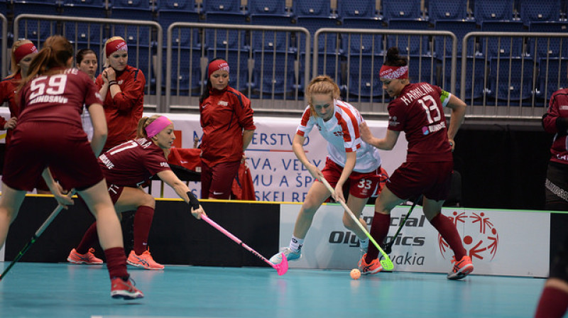 Aizraujošā cīņā dānietes tika apspēlētas
Foto: IFF Floorball