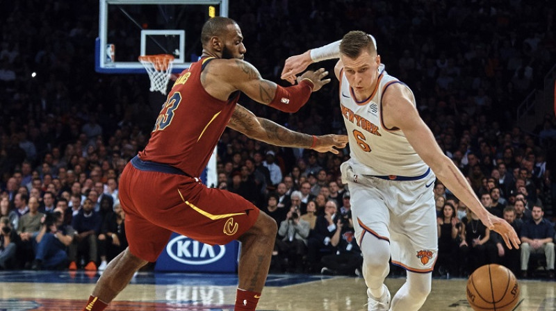 Kristaps Porziņģis spēlē pret "Cavaliers"
Foto: Scanpix