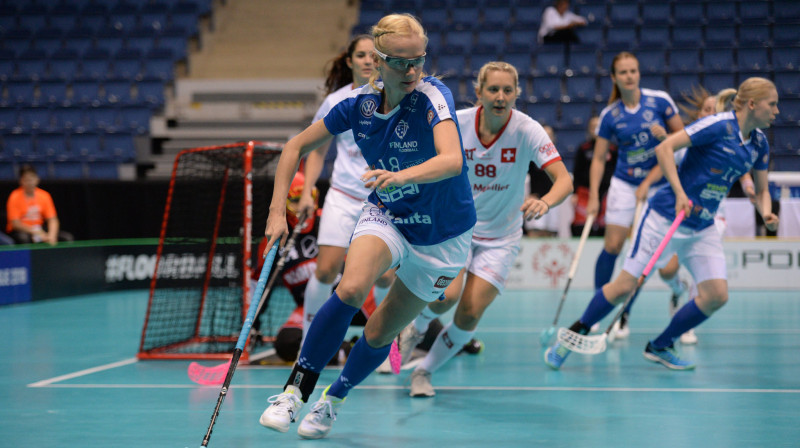 Somietes tikušas līdz izšķirošajai cīņai un gatavas beidzot gāzt Zviedriju no troņa
Foto: IFF Floorball