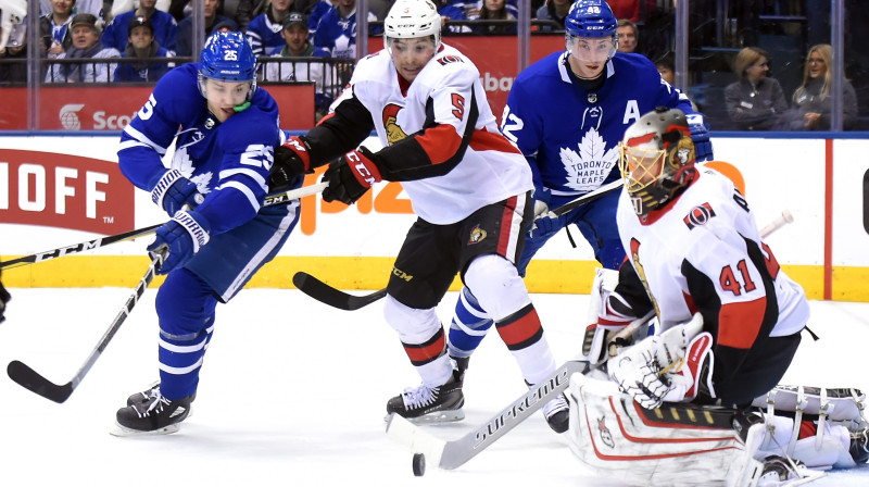 "Senators" vārtsargs Kreigs Andersons atvairīja 45 metienus mačā pret "Maple Leafs"
Foto: USA Today Sports/Scanpix