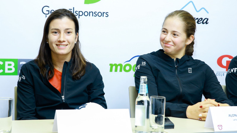 Anastasija Sevastova un Aļona Ostapenko
Foto: Dmitrijs Suļžics, F64