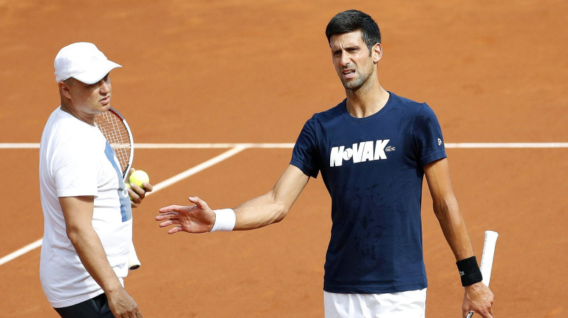 Marians Vajda un Novaks Džokovičs
Foto: EPA/Scanpix