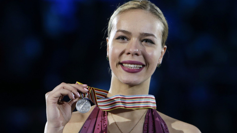 Anna Pogorila pēc 2017. gada Eiropas čempionāta medaļas izcīnīšanas
Foto: Reuters/Scanpix