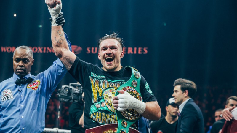 Oleksandrs Usiks
Foto: worldboxingsuperseries.com