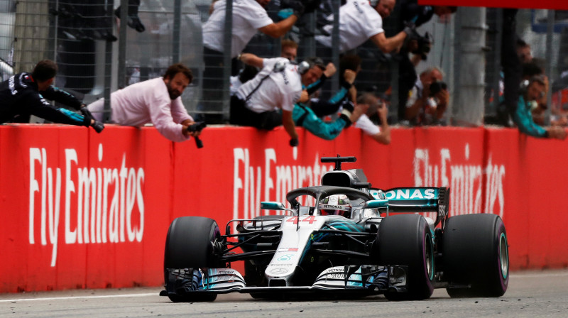 Hamiltons uzvar Vācijas F1 posmā
Foto: REUTERS/Scanpix