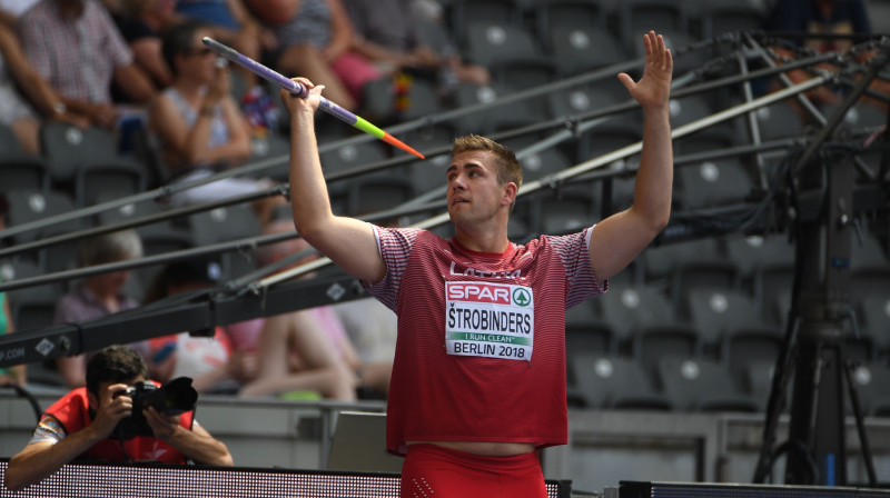 Rolands Štrobinders 
Foto: Romāns Kokšarovs, Sporta Avīze, f64