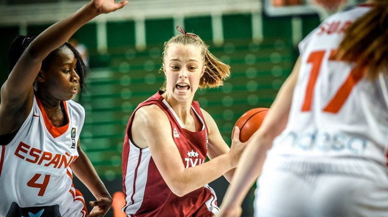 Kristiāna Koltone spēlē pret Spāniju
Foto: FIBA