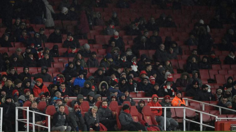 Līdzjutēji pagājušās sezonas "Arsenal" un Mančestras "City" spēlē "Emirates" stadionā
Foto: Action Images via Reuters/Scanpix