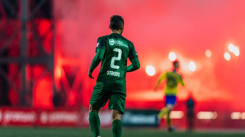 "Ventspils" līdzjutēju šovs izbraukumā. Foto: Metta/LU