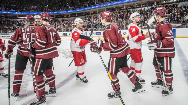 Kaspars Daugaviņš un Mārtiņš Karsums. Foto: Raimonds Volonts, dinamoriga.lv