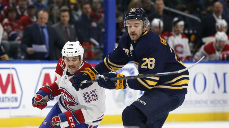 Zemgus Girgensons pret Monreālu. Foto: USA Today Sports/Scanpix