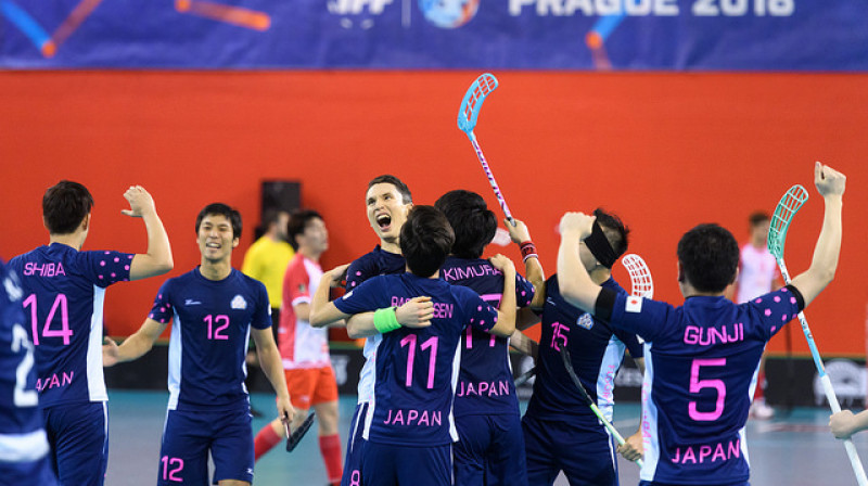 Pasaules čempionātā pie vismaz vienas uzvaras tika visas izlases. Kā pēdējie uzvaras prieku izbaudīja japāņi
Foto: IFF floorball