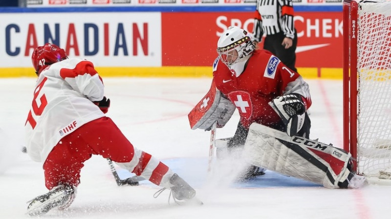 Krievijas izlase izrāva uzvaru pār Šveici. Foto: IIHF