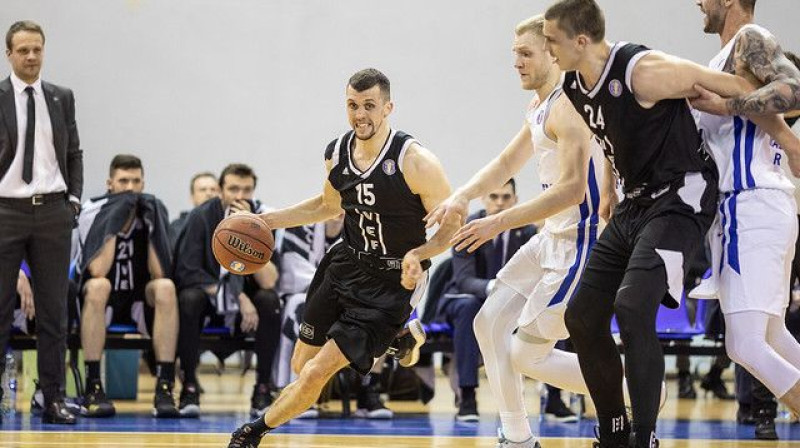 Artis Ate ar bumbu. Foto: vtb-league.com