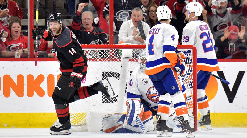 Džastins Viljamss (Hurricanes) gūst uzvaras vārtus. Foto: AFP/Scanpix