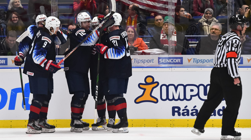 ASV līksmo Ostravā / Foto: IIHF.com