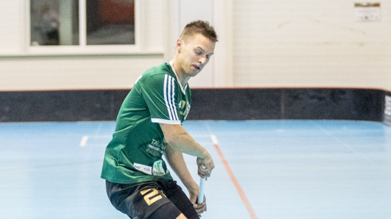 Arta Raituma vārtu guvums vairākumā nodrošināja talsiniekiem uzvaru pirmajā spēlē pret čempioniem
Foto: Floorball.lv