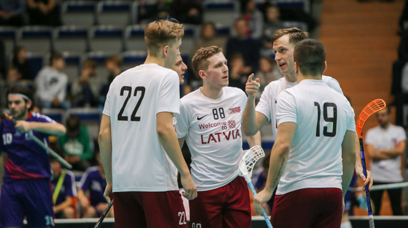 Vairāk vārtus par Rolandu Kovaļevski (#88) spēlēs pret Vāciju neviens Latvijas izlases florbolists nav guvis
Foto: IFF Floorball