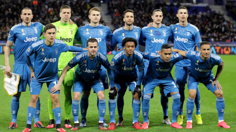 Turīnas "Juventus" futbolisti. Foto: Eric Gaillard/Reuters/Scanpix