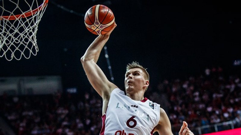 Kristaps Porziņģis. Foto: fiba.basketball/eurobasket/2017