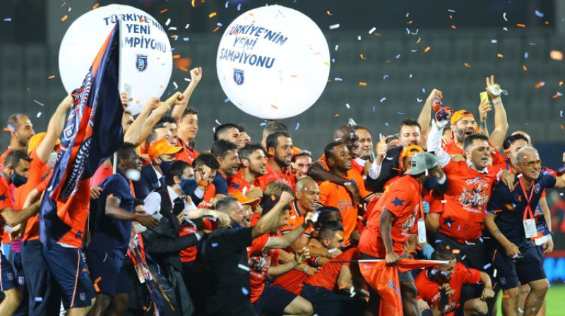 "Basaksehir" svinības. Foto: ZUMAPRESS.com/Scanpix