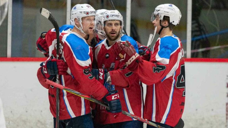 Ričards Bernhads, Mārtiņš Porejs (pa vidu) un Harijs Brants. Foto: HK Zemgale/LLU