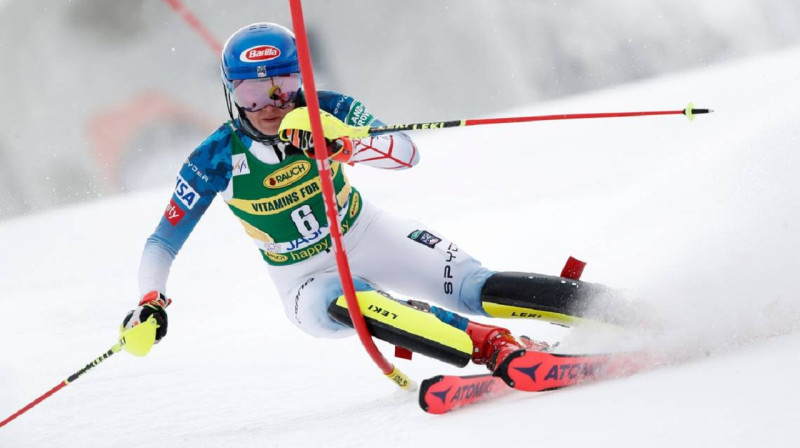 Mikaela Šifrina saasina cīņu par mazo kristāla globusu slalomā. Foto: Olympic channel