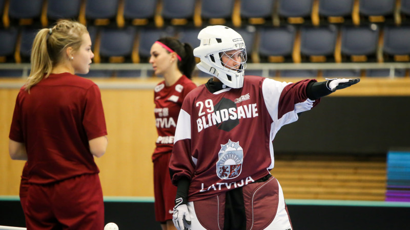 Mūsu izlases pamatvārtsardze - Barbara Rabčevska. Foto: Ritvars Raits, floorball.lv