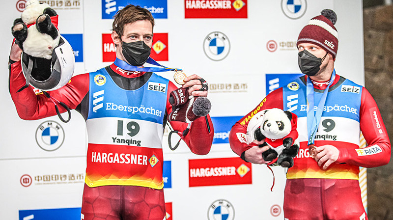 Brāļi Šici ieguva 3. vietu Pasaules kausa pirmajā posmā. Foto: Mareks Galinovskis/FIL