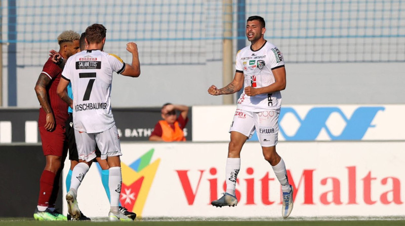 Austrijas kluba "Wolfsberger" futbolisti svin pirmo vārtu guvumu. Foto: Domenic Aquilina/Imago Images/Scanpix