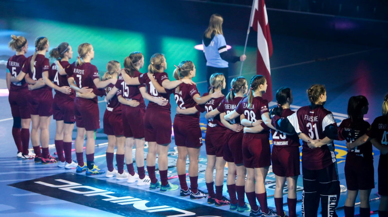 Latvijas sieviešu florbola izlase. Foto: Ritvars Raits, floorball.lv