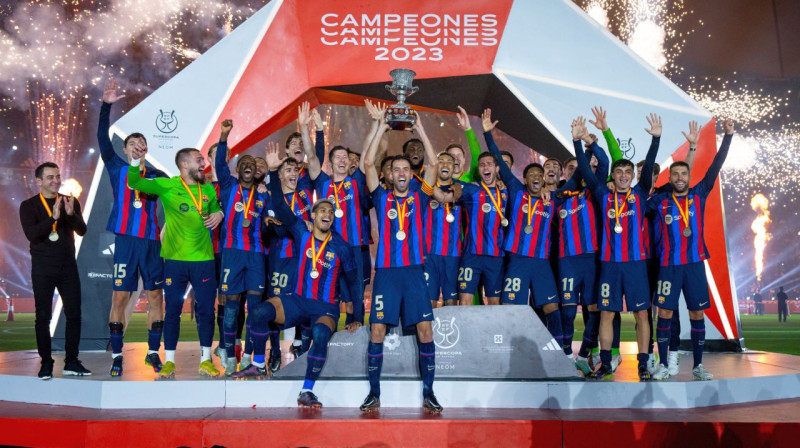 2023. gada Spānijas Superkausa ieguvēja "Barcelona". Foto: FC Barcelona