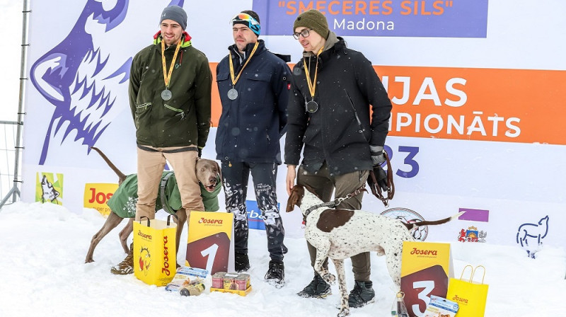 Pirmais trijnieks vīriešiem skijoringā. Foto: Dod Sport Carnikava, A.Veckalniņš.